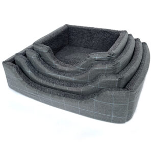 Luxury Square Fleece Lined Dog Bed